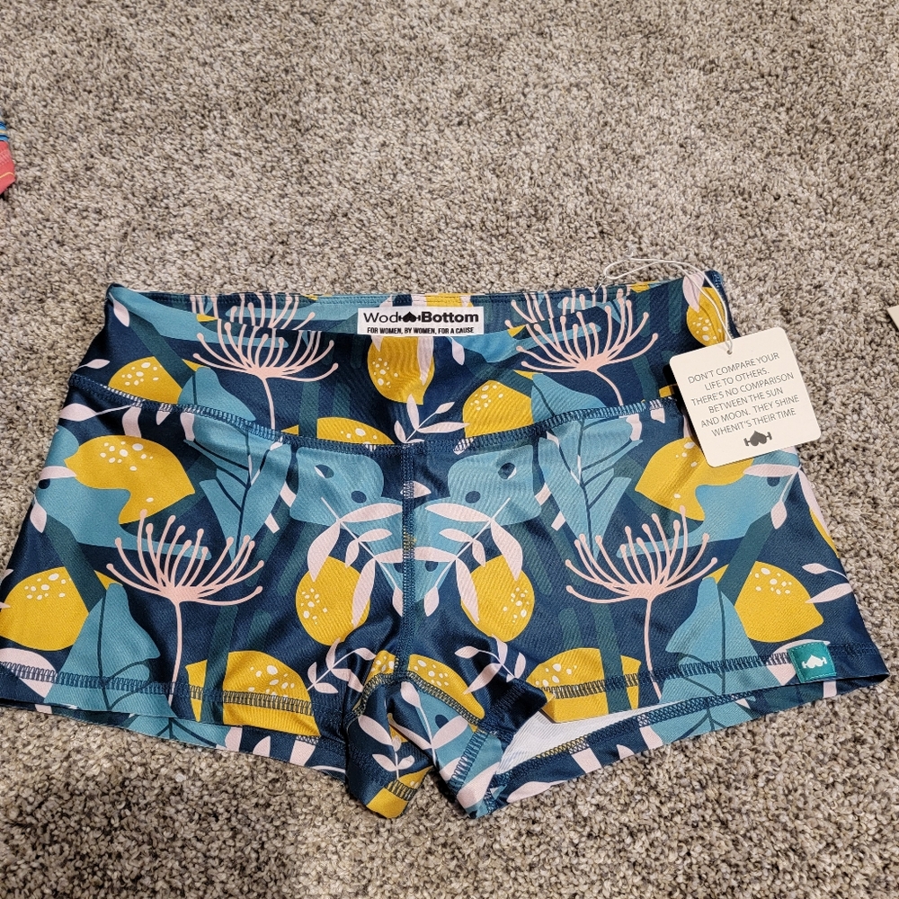 Wodbottom Booty Shorts
